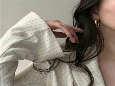 男生和女生一起羞羞,社交界限：揭秘男女交往的微妙之道-2